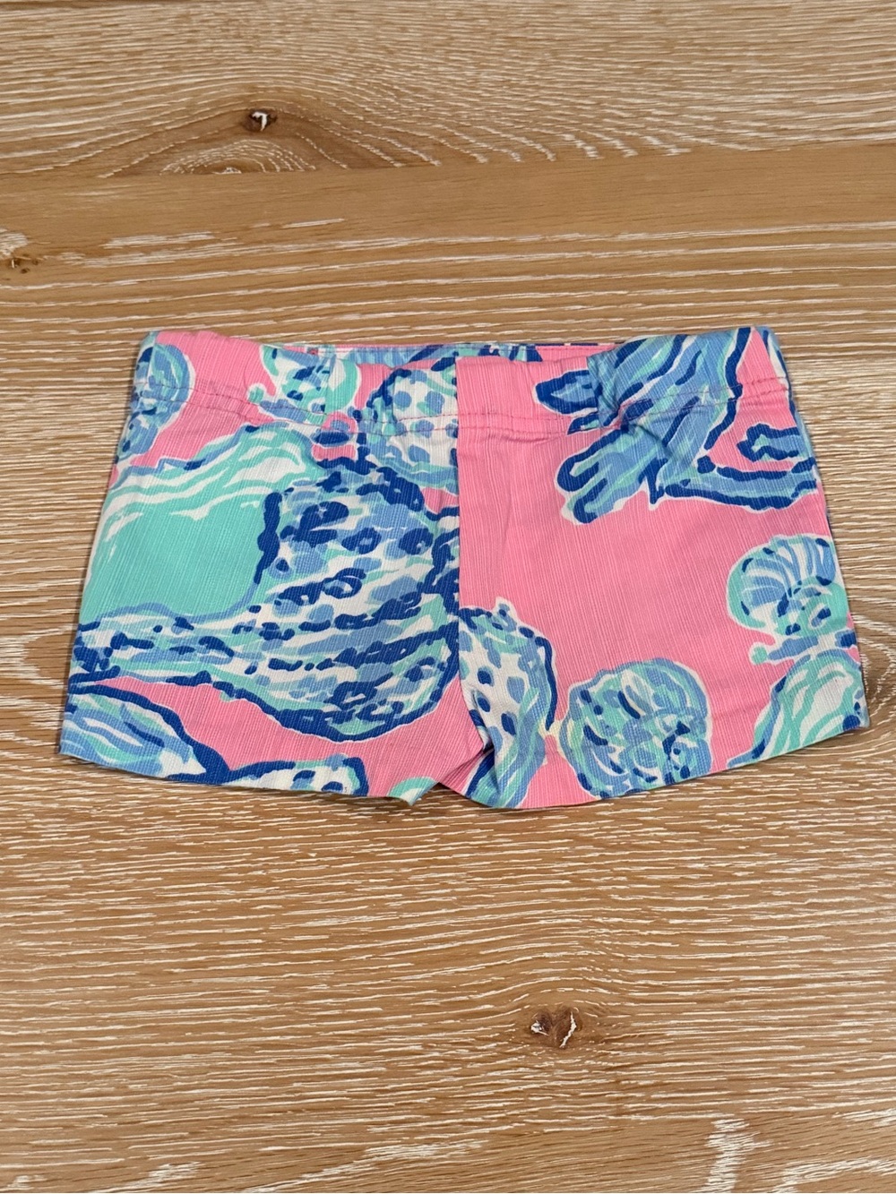 Lilly Pulitzer Barefoot Princess shorts - Picture 5 of 5